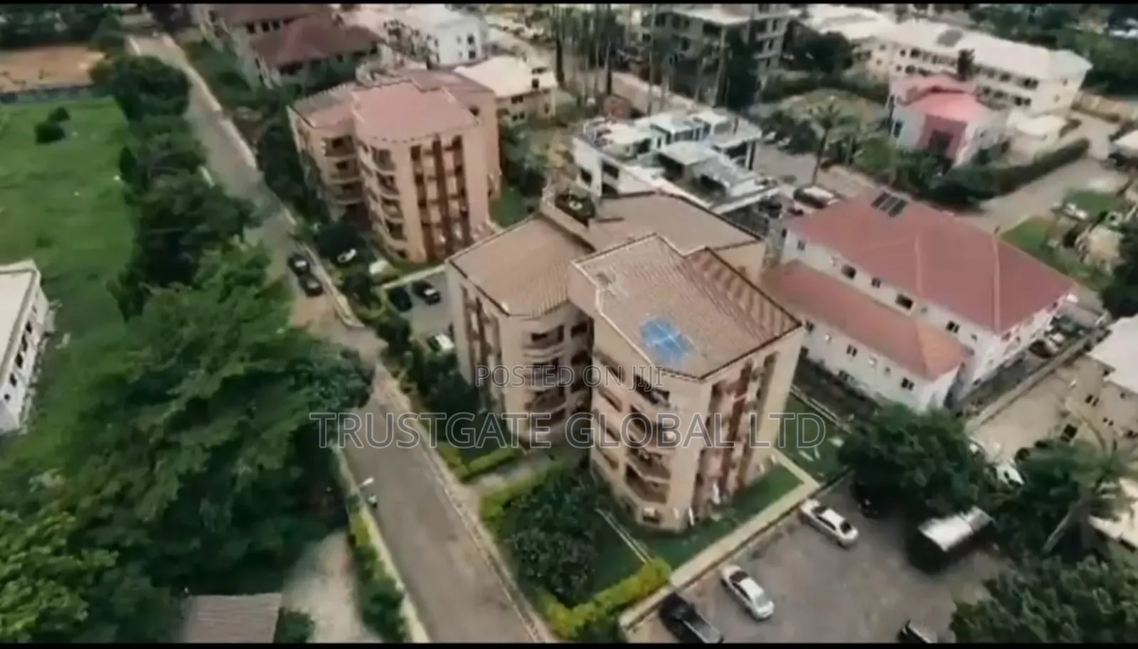 20bdrm Apartment in Wuse 2 for sale