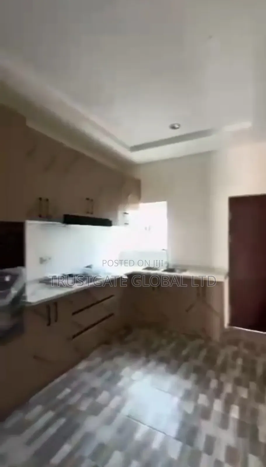 4bdrm Duplex in Karsana for sale