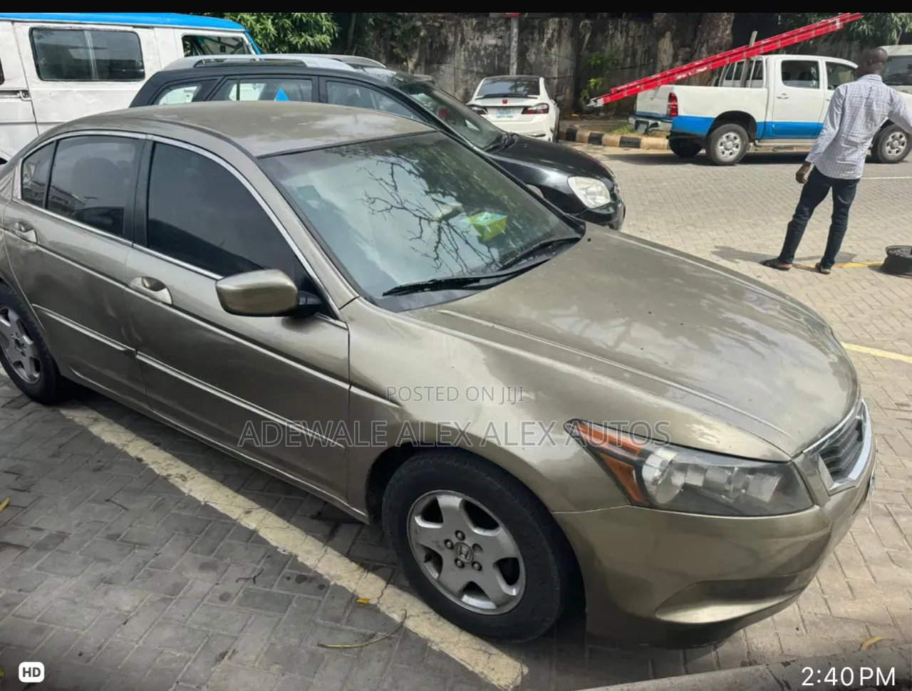 Honda Accord 2009 Gold