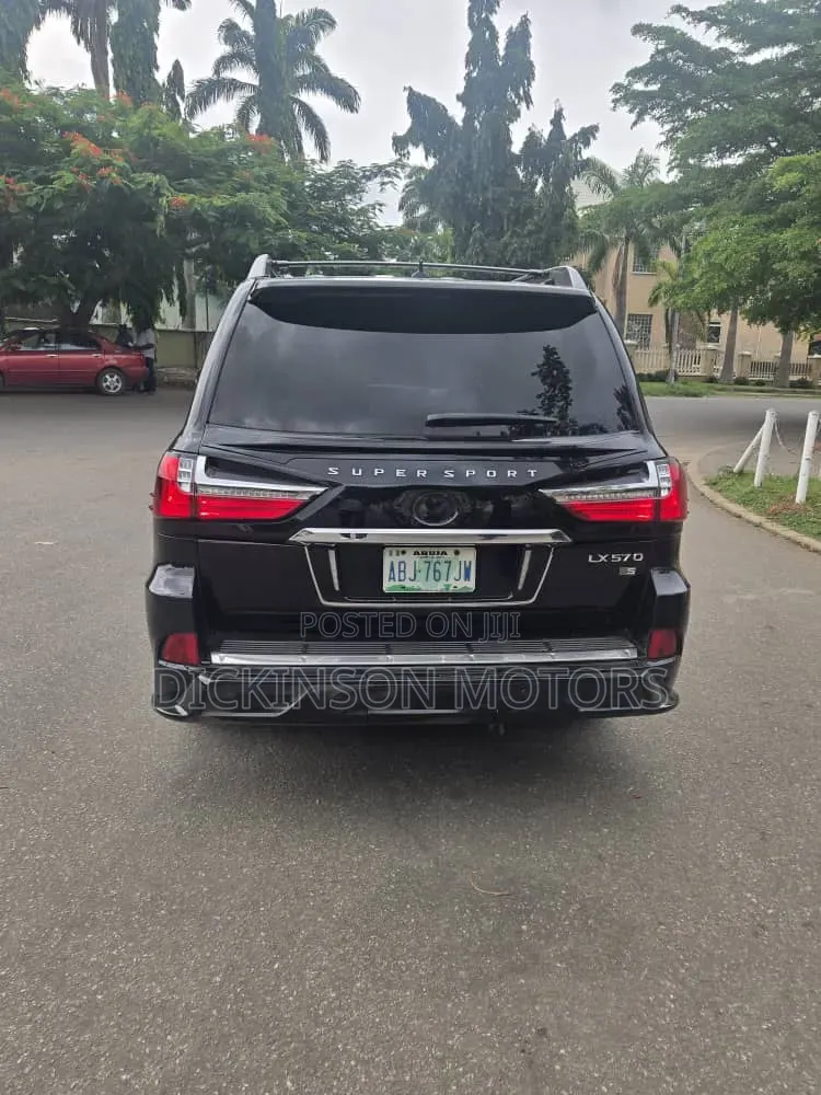 Lexus LX 570 AWD 2013 Black