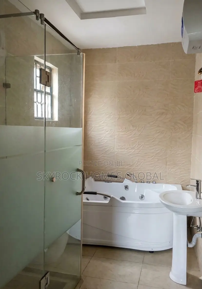 2bdrm Apartment in Ikate for rent