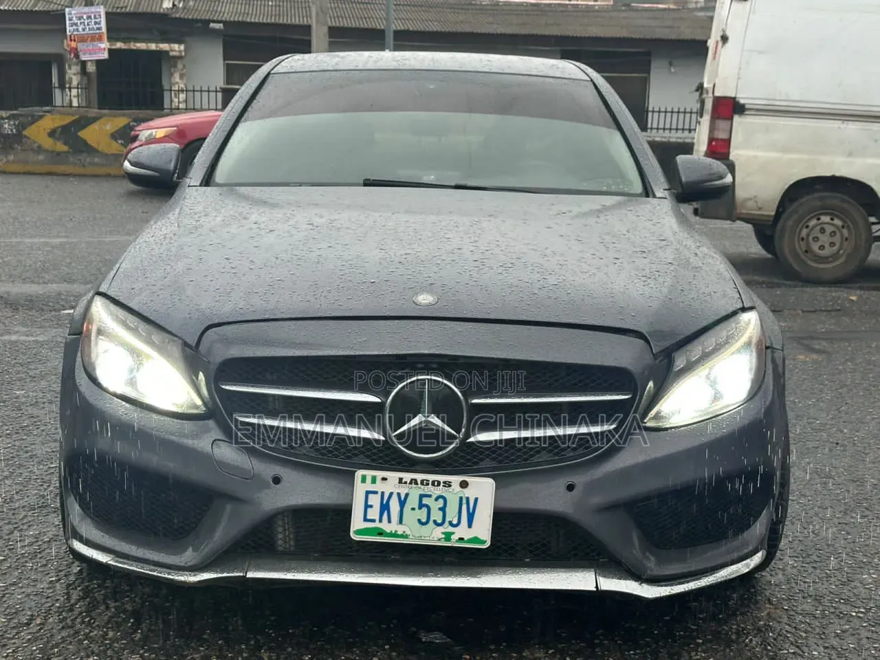 Mercedes-Benz C300 2016 Gray