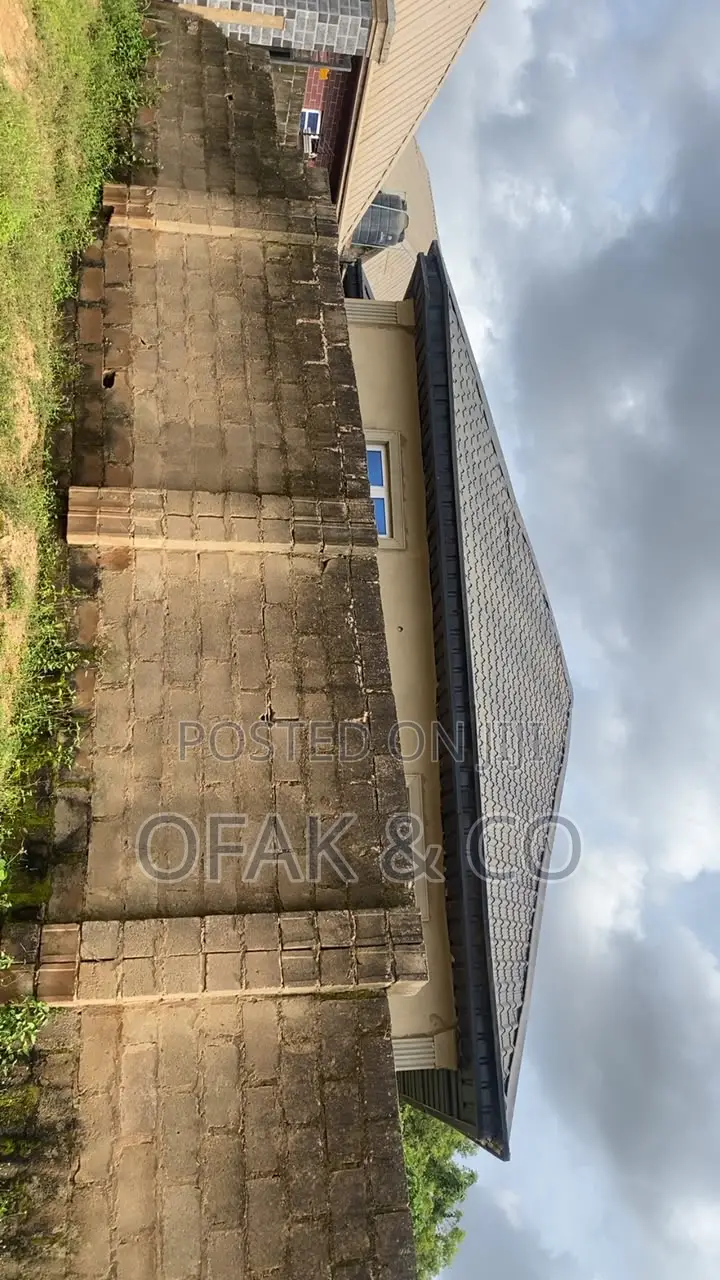 3bdrm Bungalow in Idishin for sale
