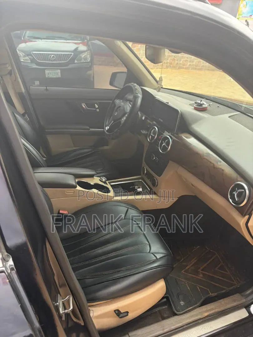 Mercedes-Benz GLK-Class 2014 Black