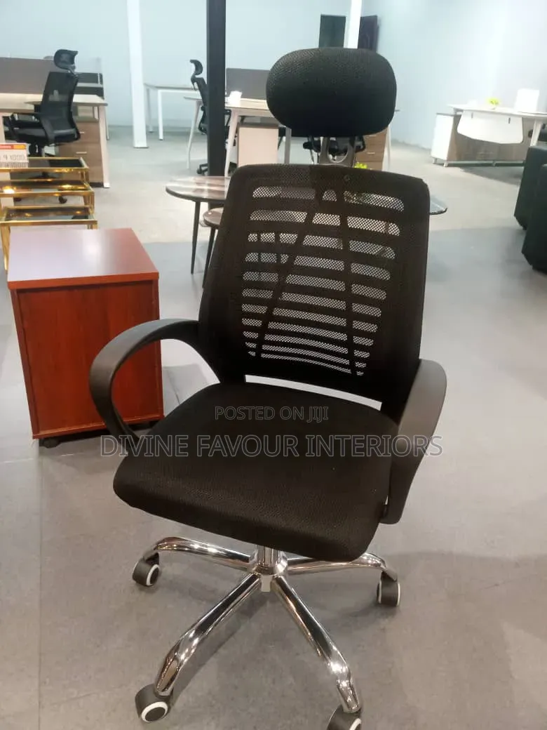 Office Victory Chair (Black)