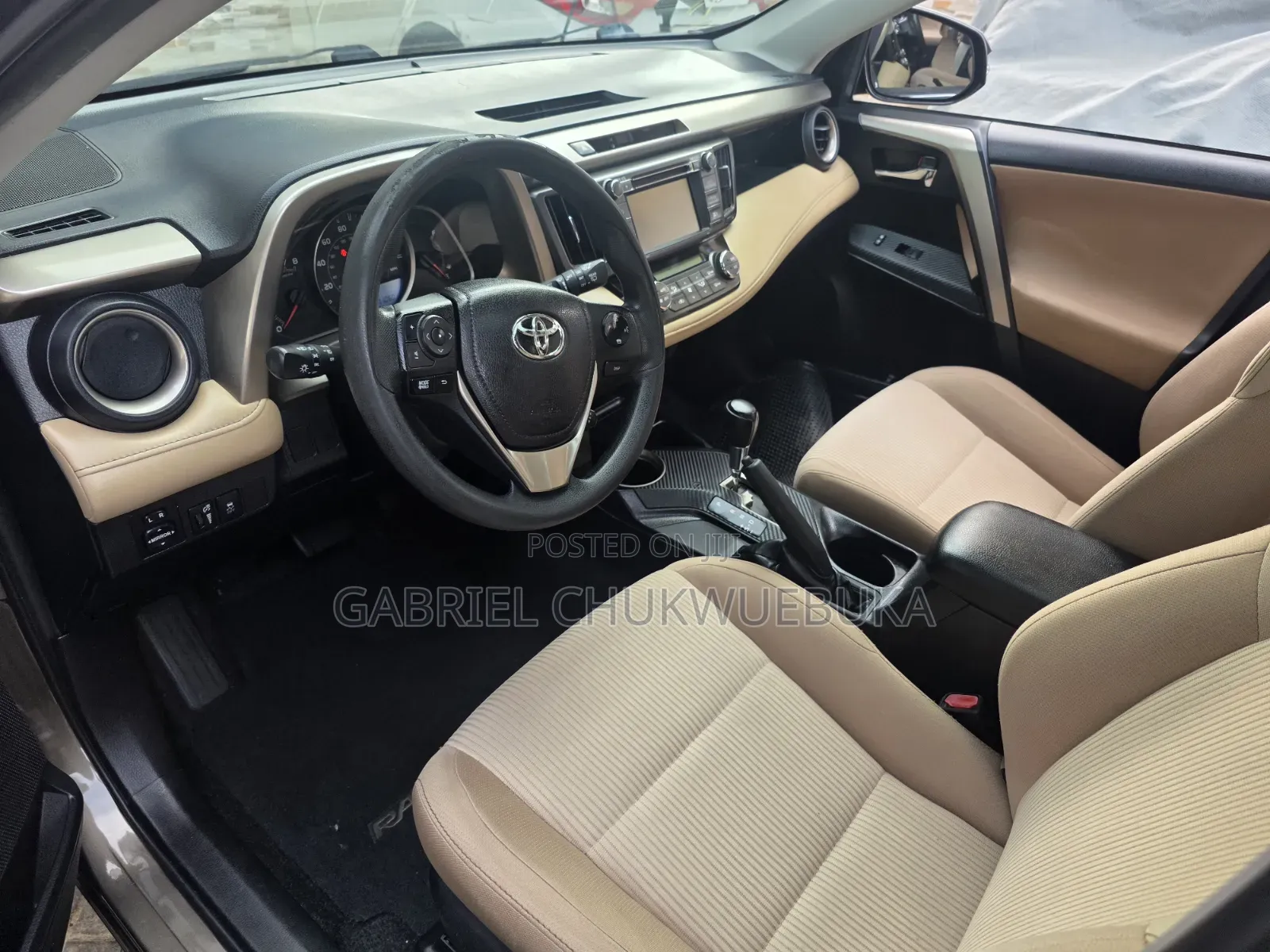 Toyota RAV4 2014 Gold