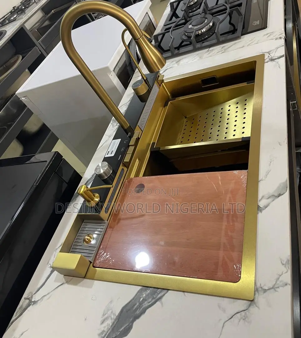 Multifunctional Stainless Steel Kitchen Sink Featuring a Gold Finish