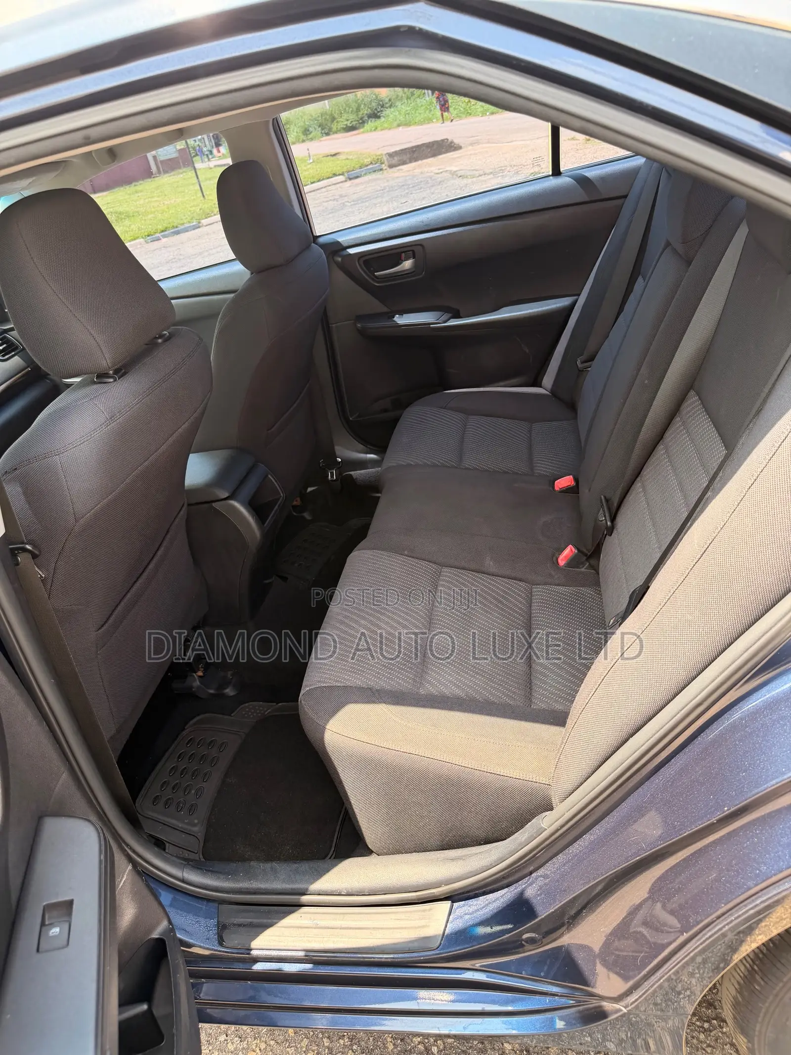Toyota Camry LE 4dr Sedan (2.5L 4cyl 6A) 2015 Blue