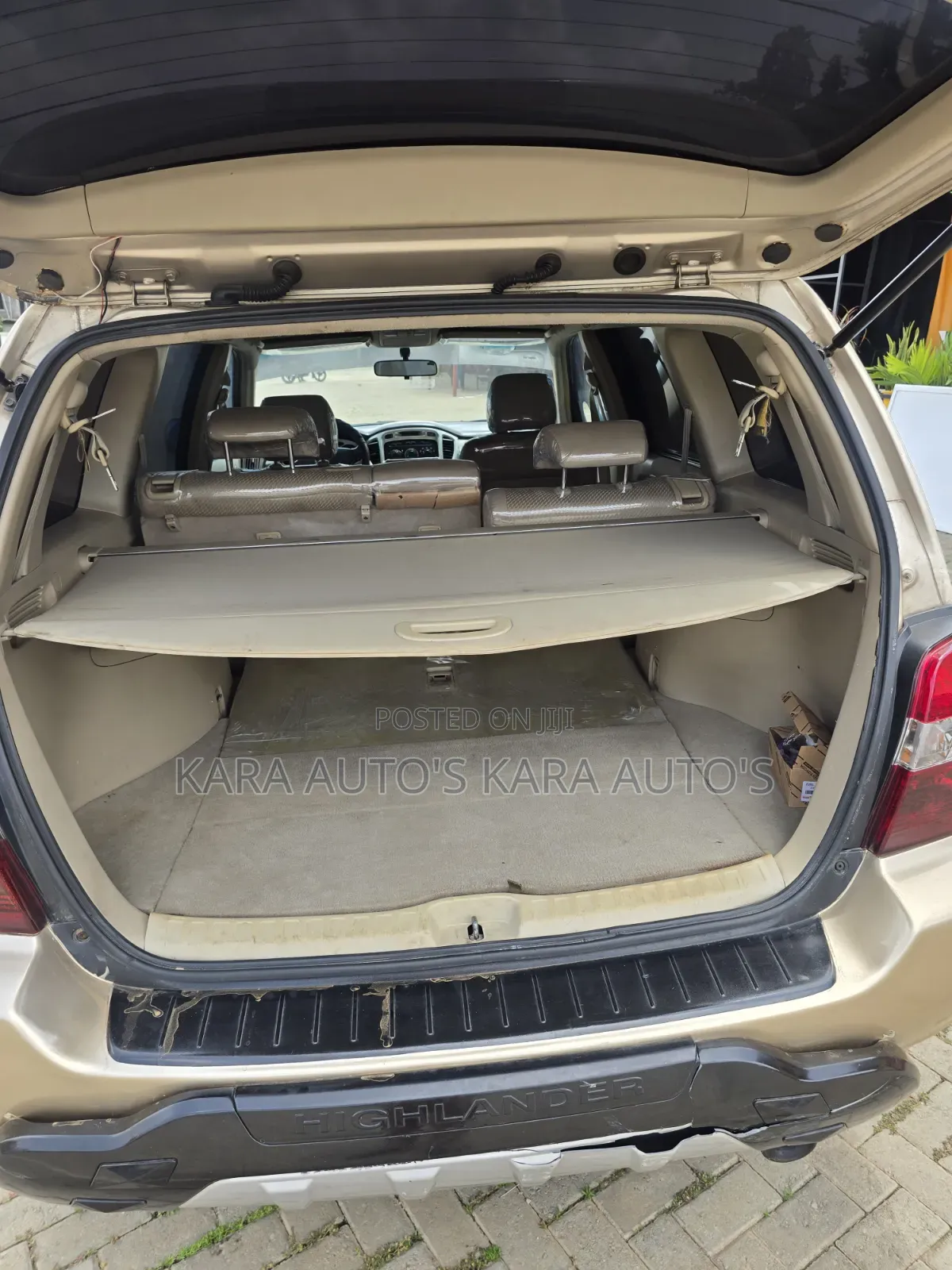 Toyota Highlander 2005 Gold