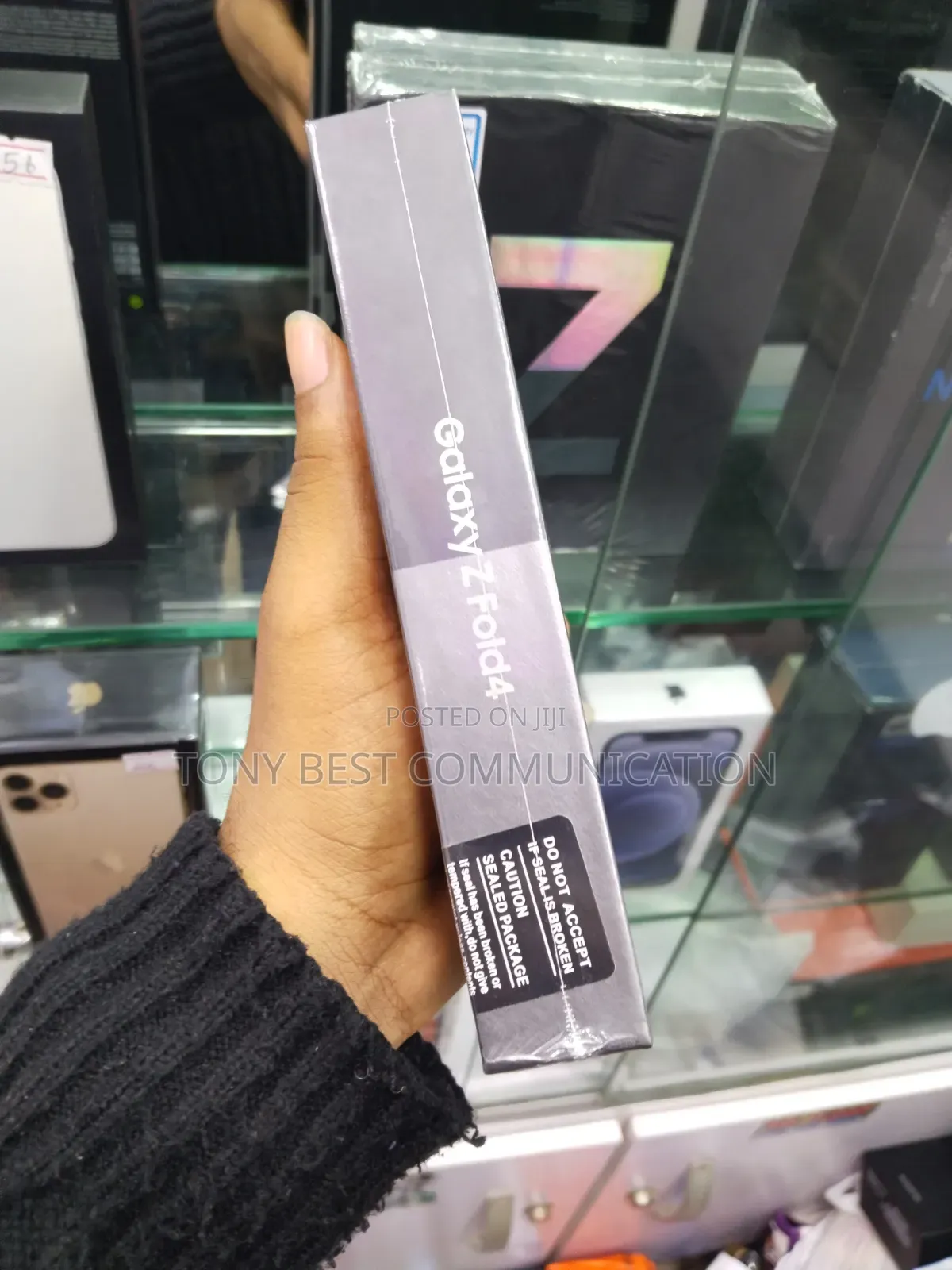 New Samsung Galaxy Z Fold4 256 GB Black