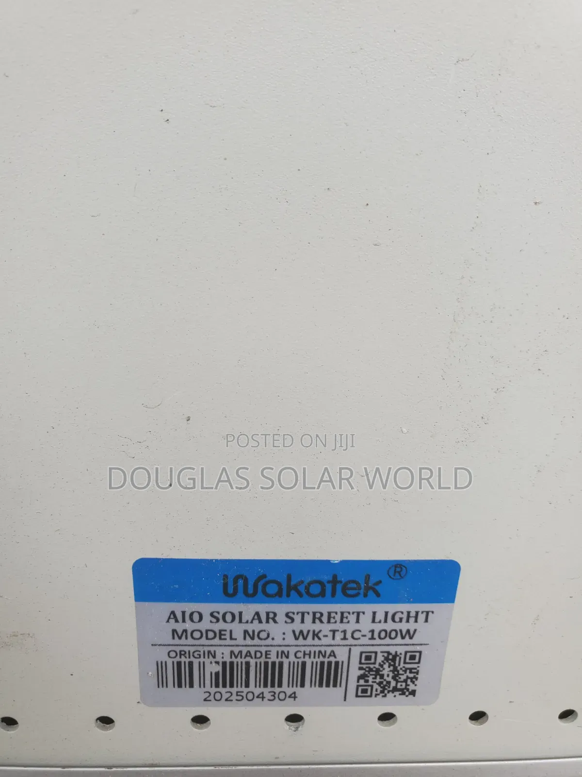 Wakatek 100w All-in-One Solar Street Light