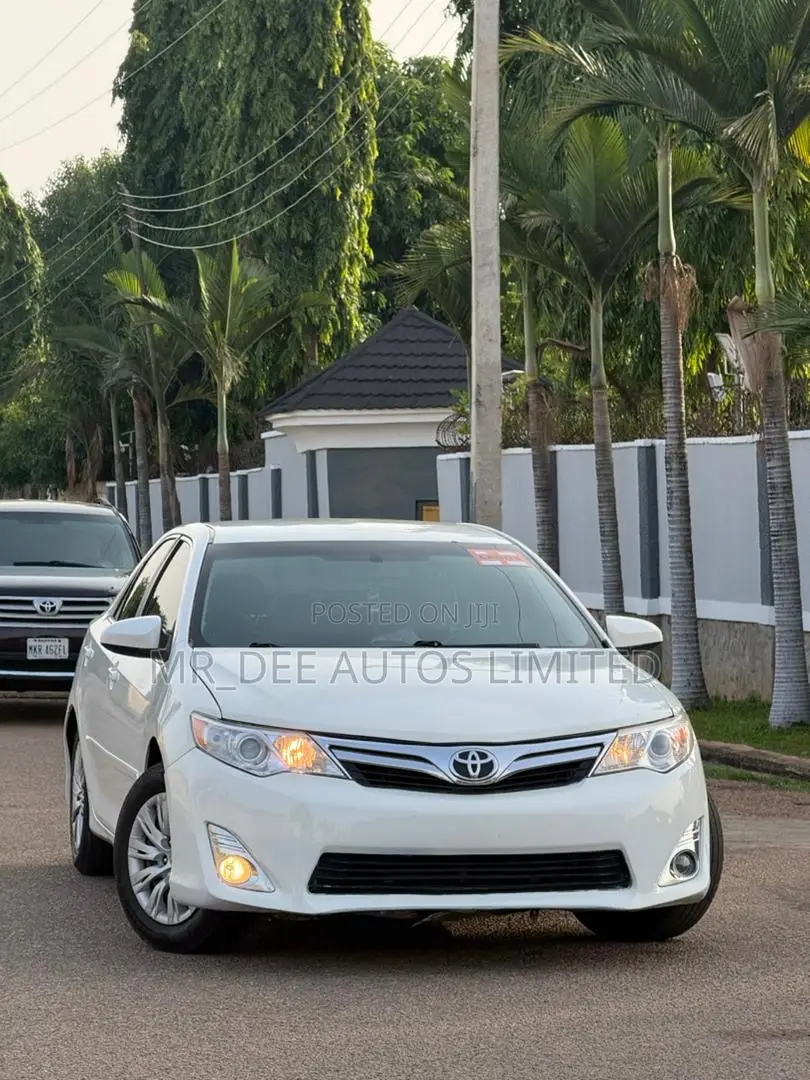 Toyota Camry 2013 White
