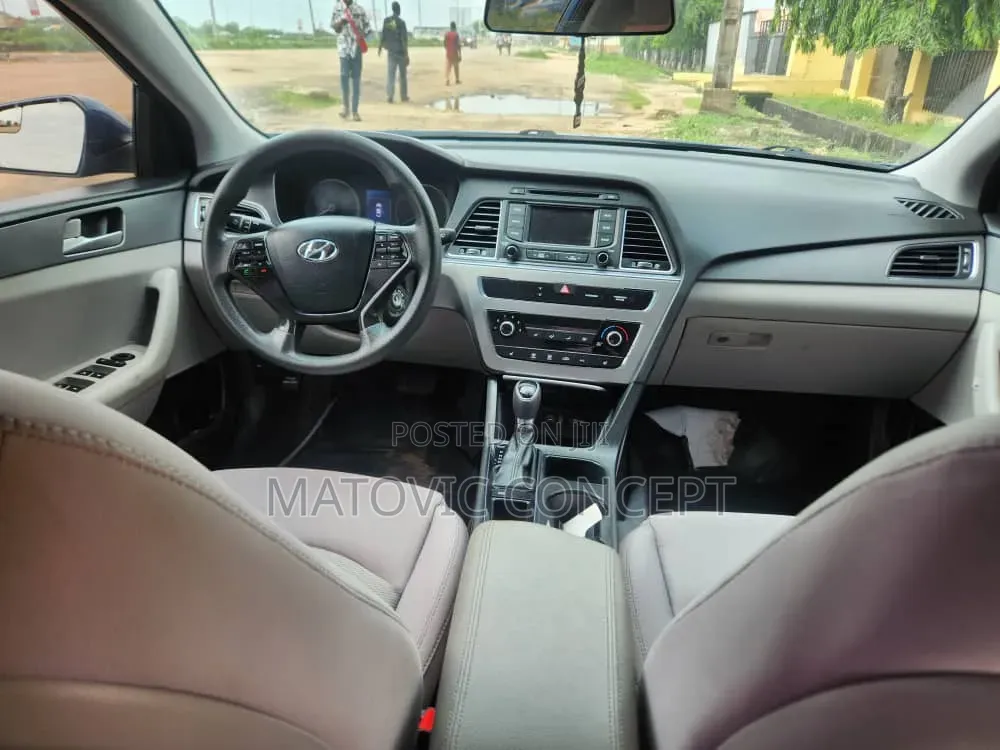 Hyundai Sonata SE 4dr Sedan (2.4L 4cyl 6A) 2015 Blue