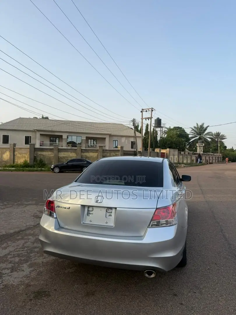 Honda Accord 2008 Silver
