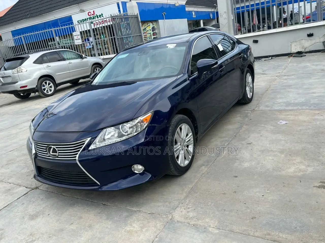 Lexus ES 350 FWD 2013 Blue
