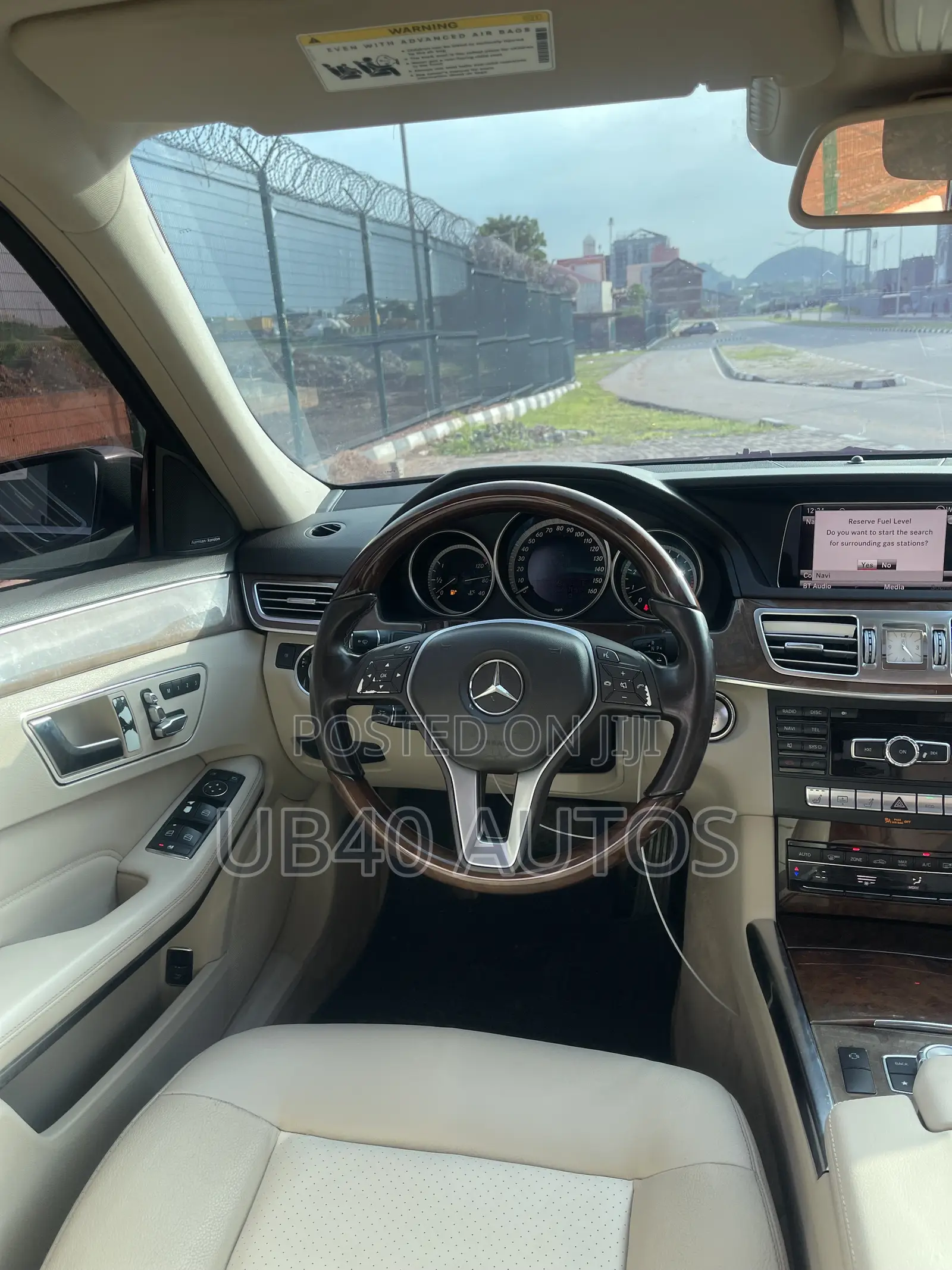 Mercedes-Benz E350 Base 4Matic Sedan AWD (3.5L 6cyl 7A) 2013 Black