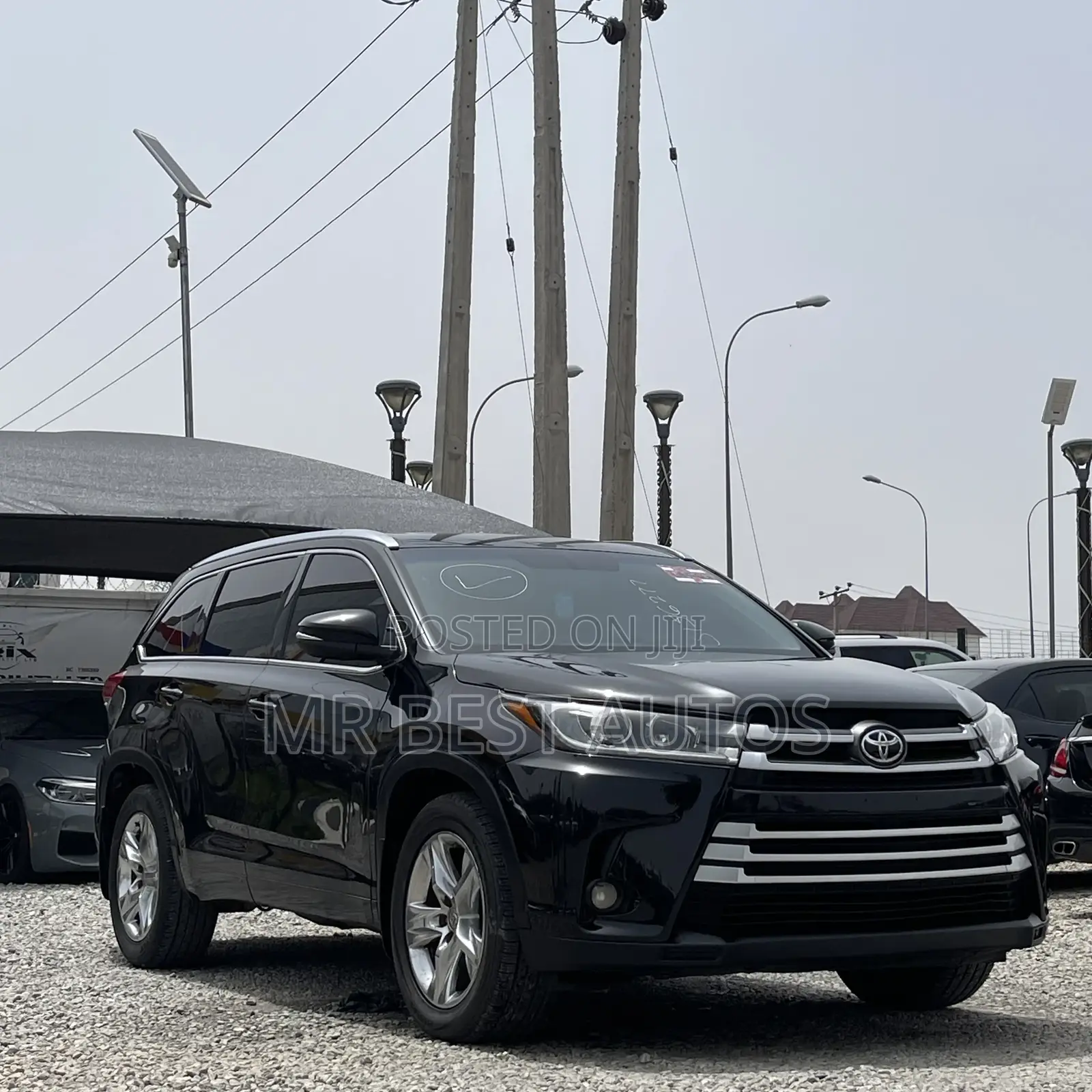Toyota Highlander Limited Platinum 4dr SUV AWD (3.5L 6cyl 6A) 2015