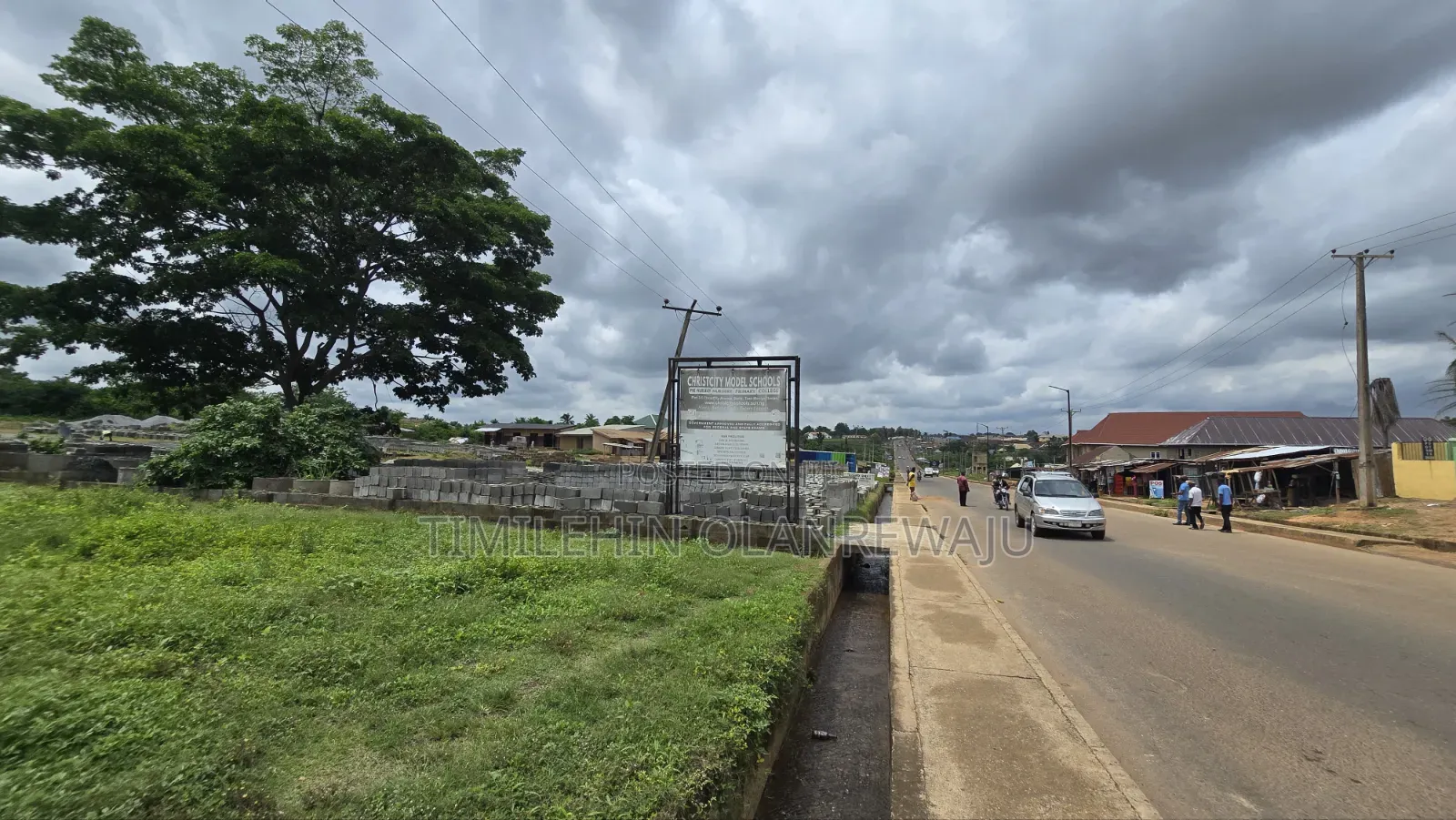 A Full Standard Plot of Land Facing the Main Road at Moniya Ibadan