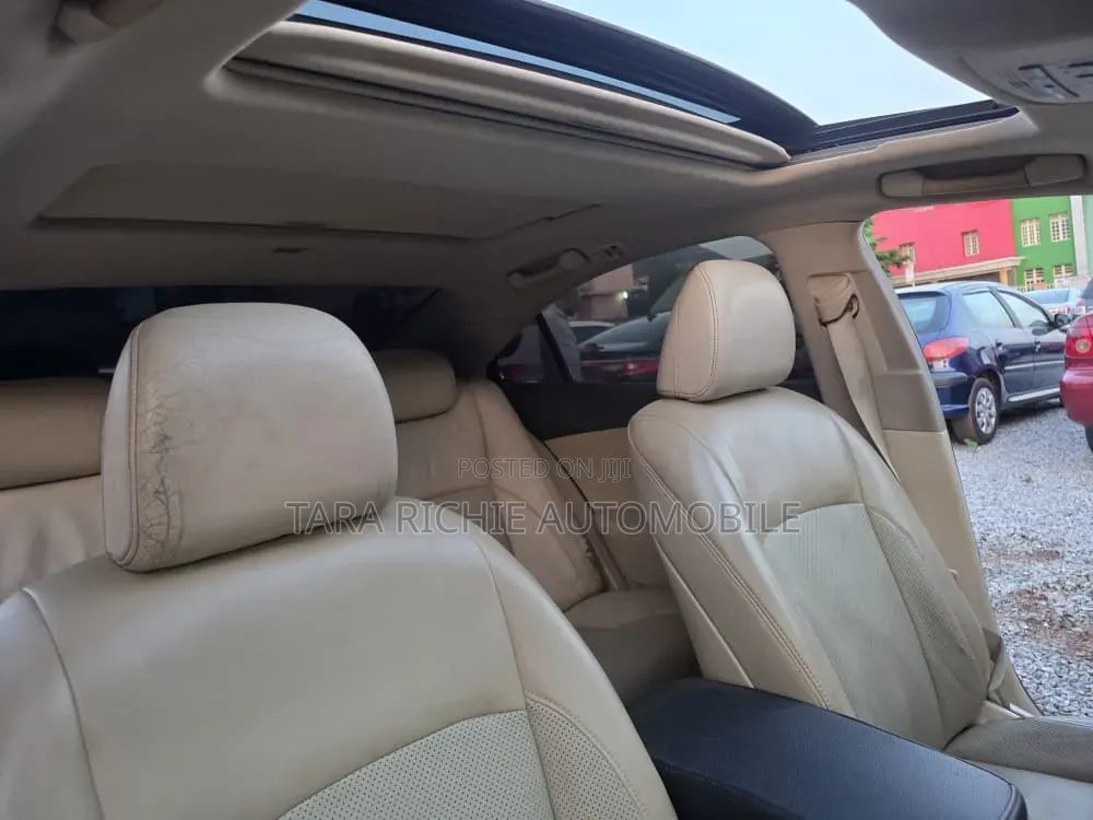 Lexus ES 350 2010 Blue