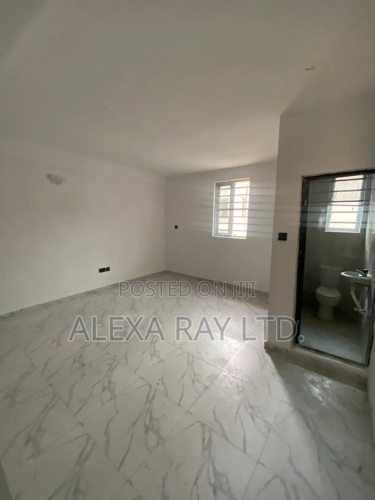 2bdrm Apartment in Chevron for rent