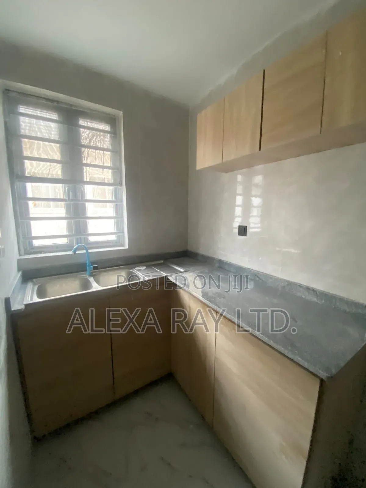 2bdrm Apartment in Chevron for rent