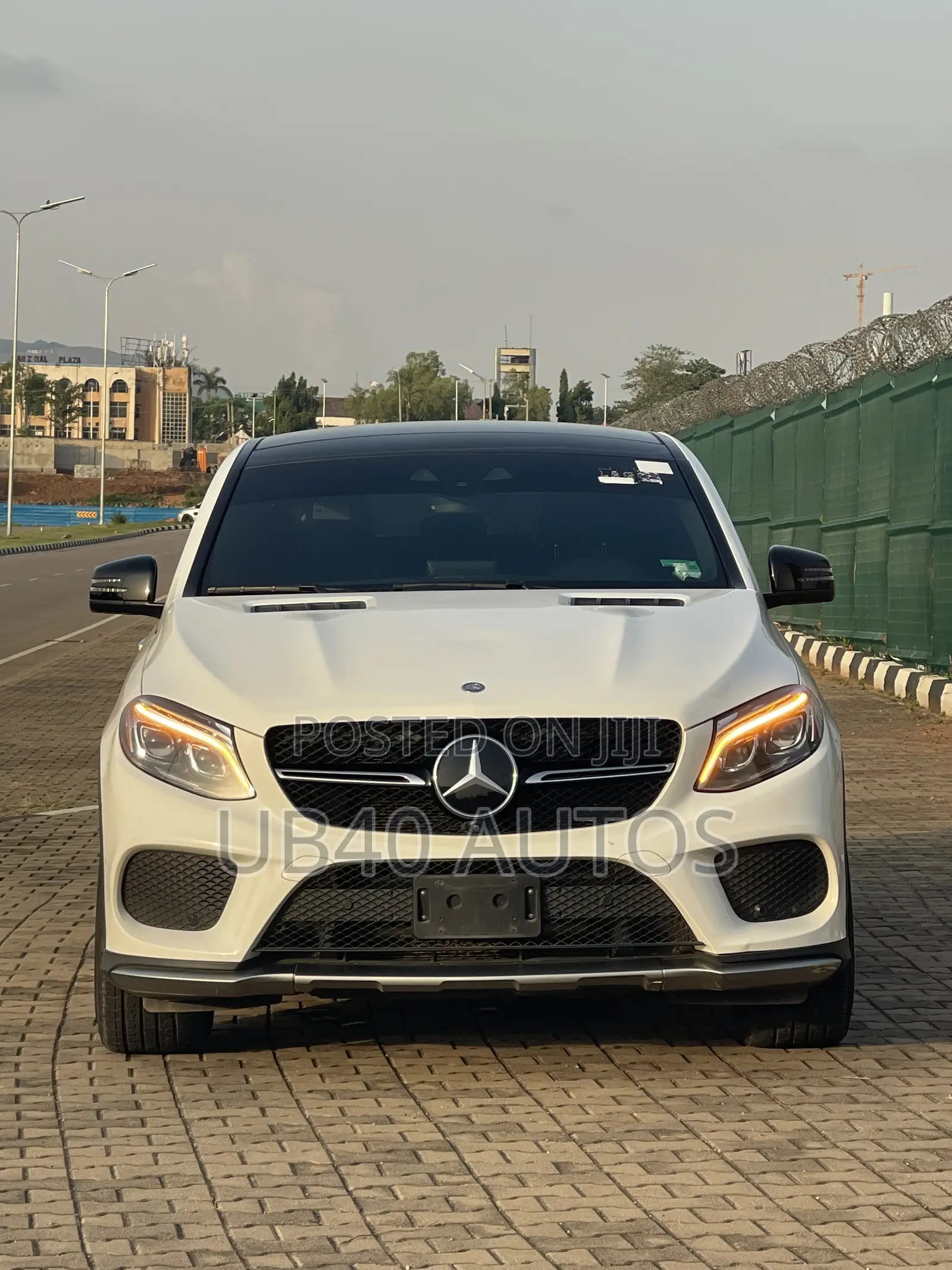 Mercedes-Benz GLE-Class AMG GLE 43 4MATIC 2017 White