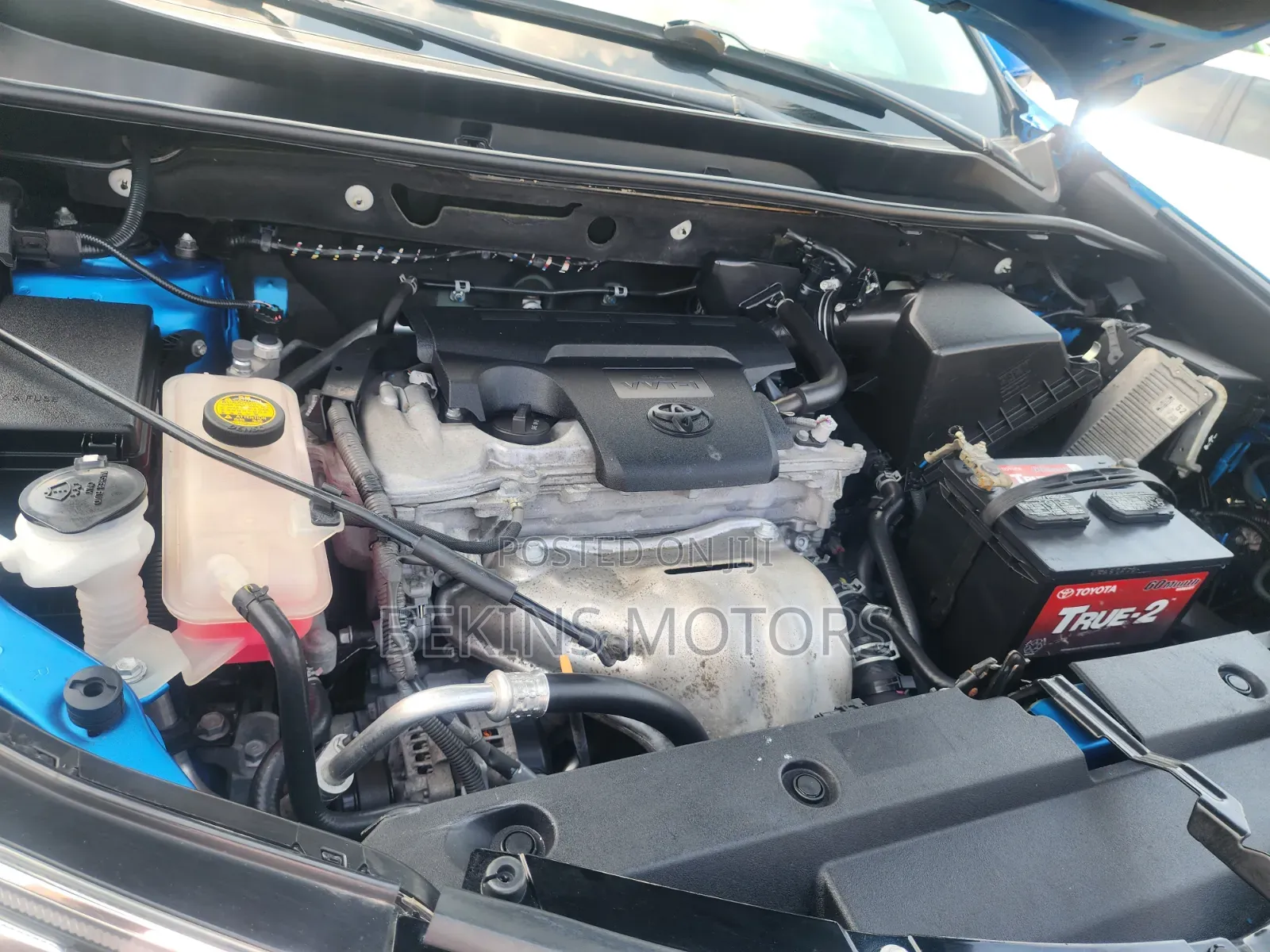 Toyota RAV4 2019 Blue