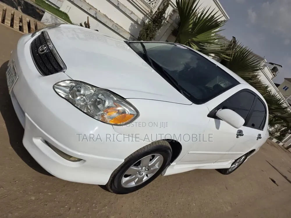 Toyota Corolla 2007 White