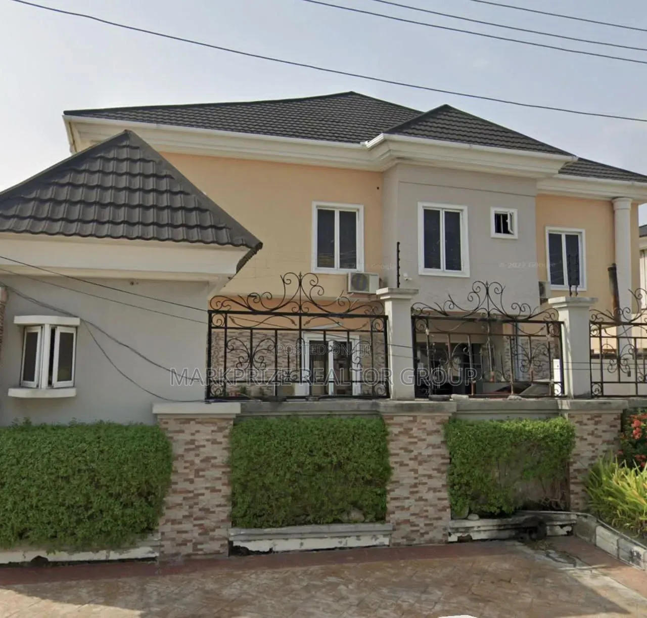5bdrm Duplex in Freedom Road Lekki for sale