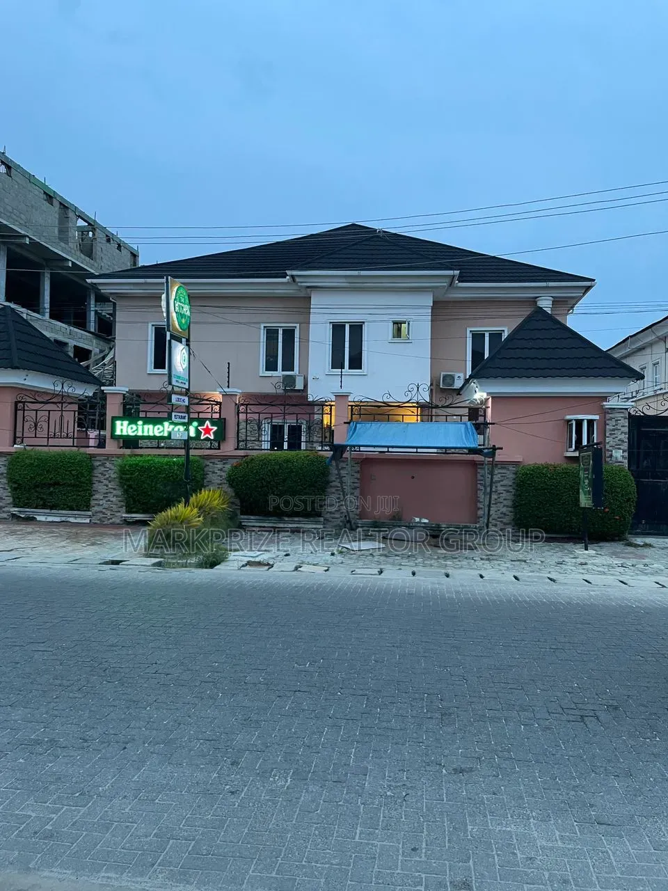 5bdrm Duplex in Freedom Road Lekki for sale