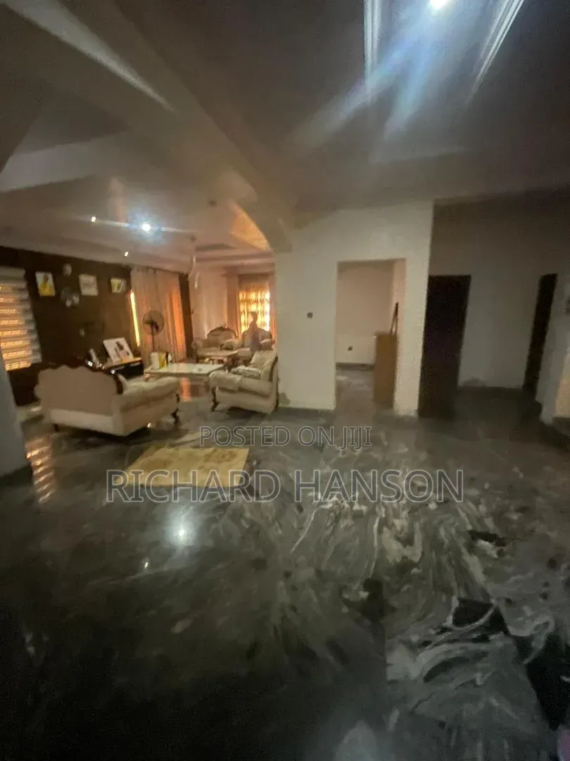 4bdrm Duplex in Terra Annex, Sangotedo for sale