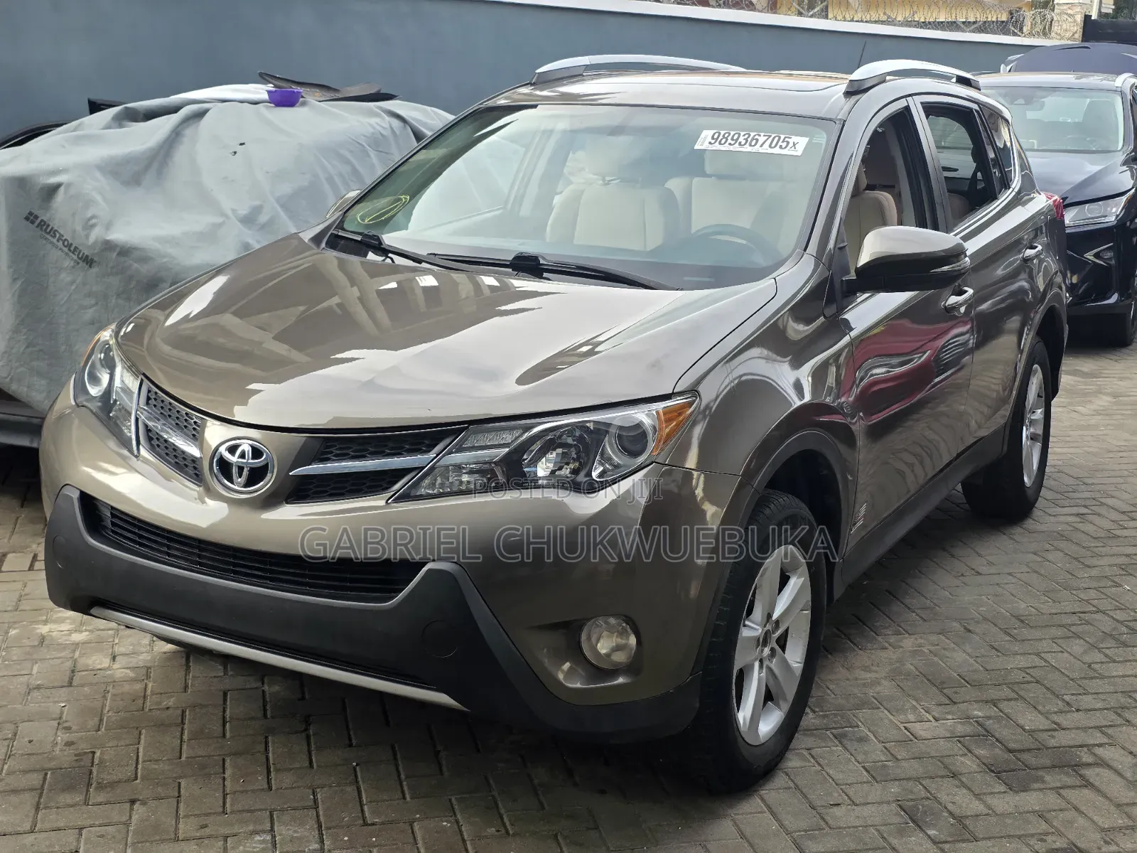 Toyota RAV4 2014 Gold