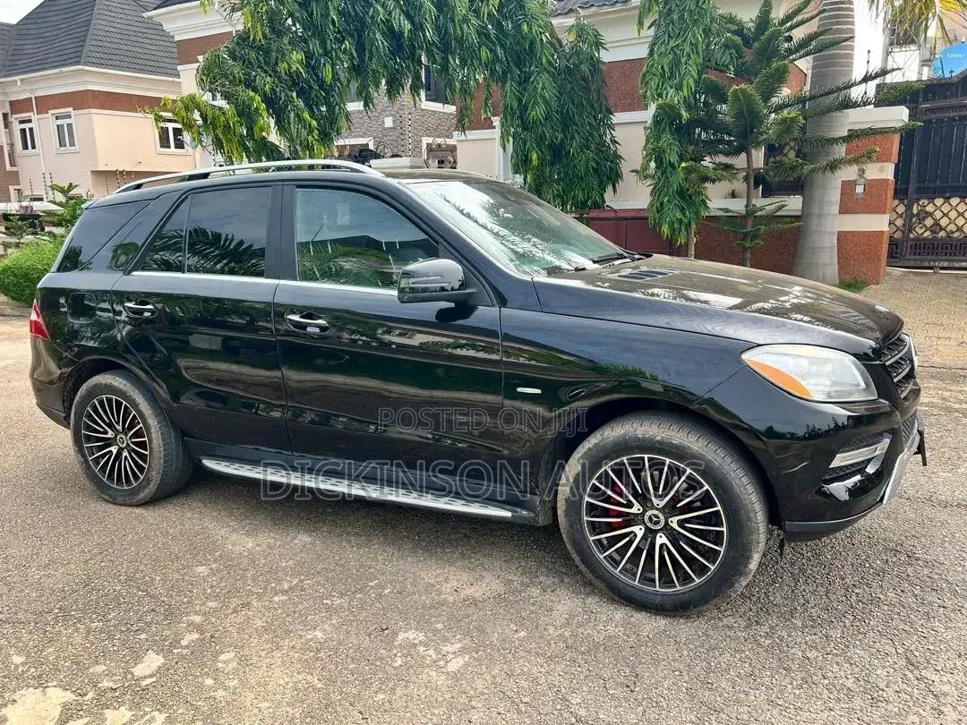 Mercedes-Benz M Class 2013 Black
