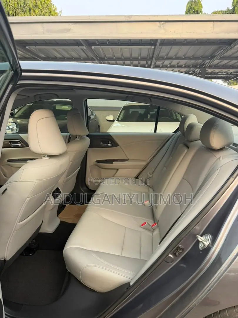Honda Accord EX-L 4dr Sedan FWD (2.4L 4cyl 2A) 2017 Gray