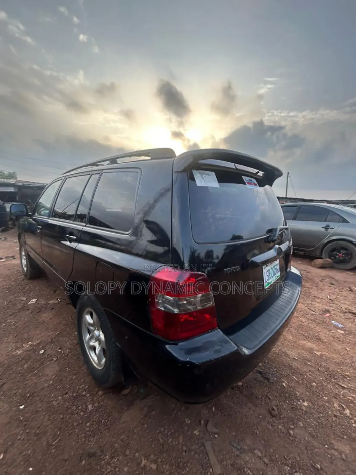Toyota Highlander Base AWD 2004 Black