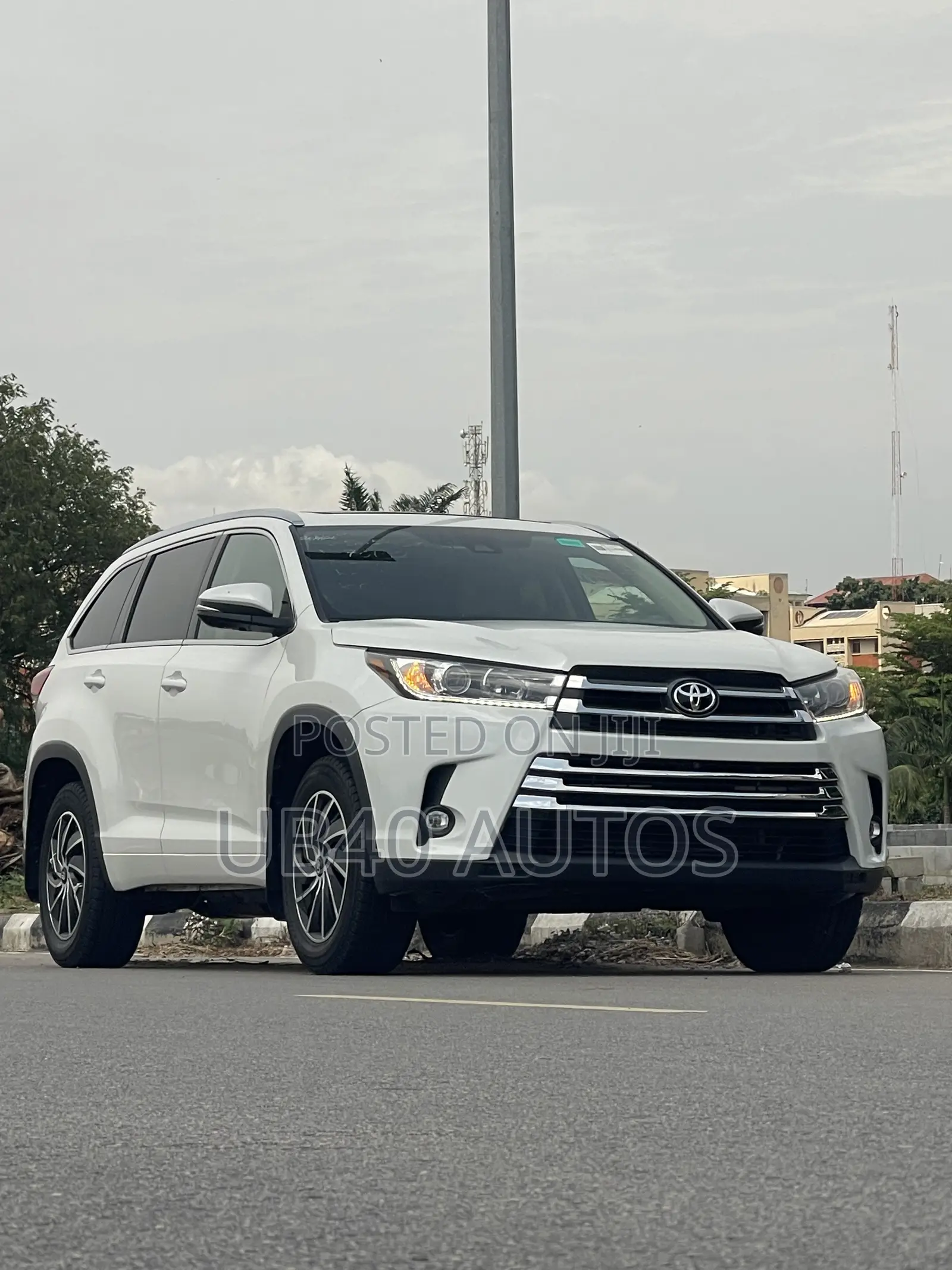 Toyota Highlander Limited 2019 White