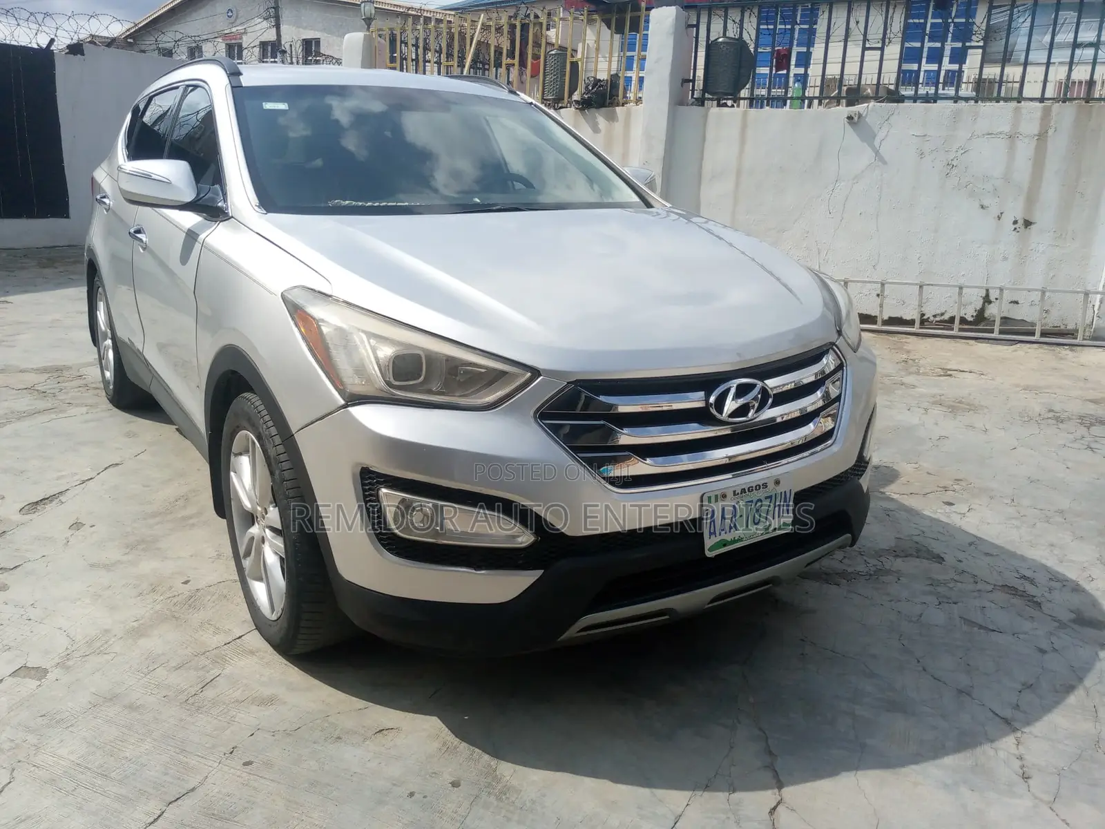 Hyundai Santa Fe 2014 Silver