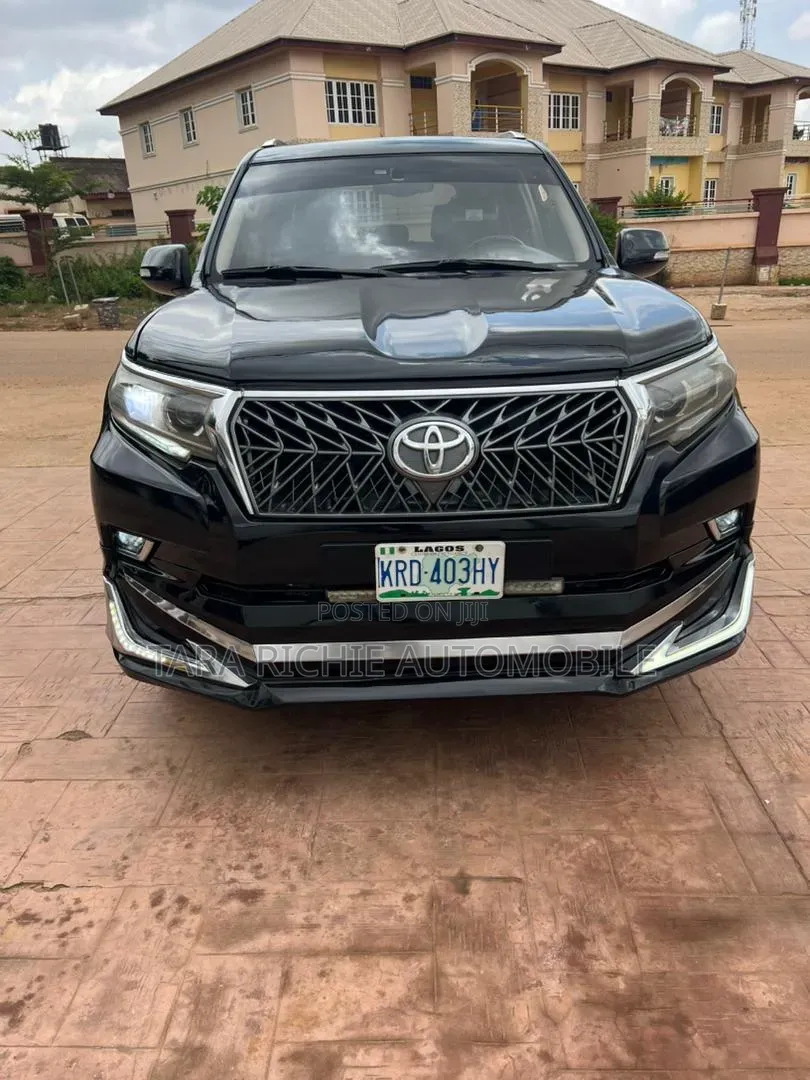 Toyota Land Cruiser Prado 2008 Black