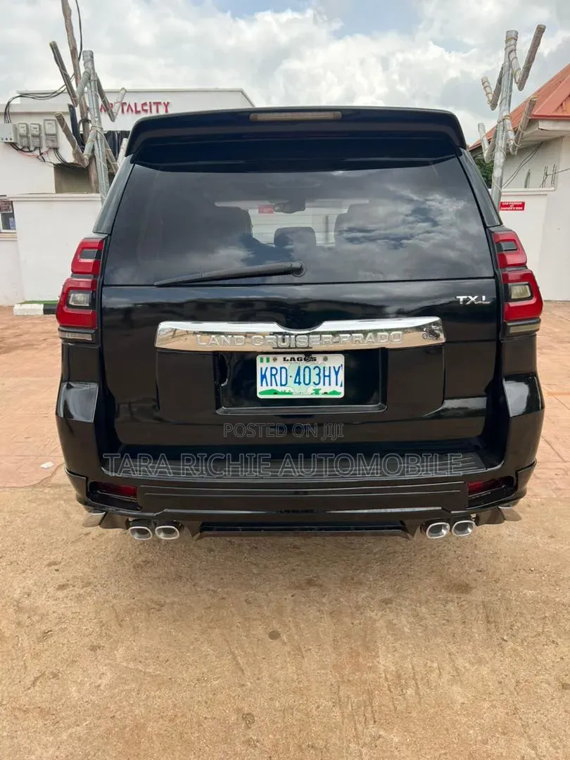 Toyota Land Cruiser Prado 2008 Black