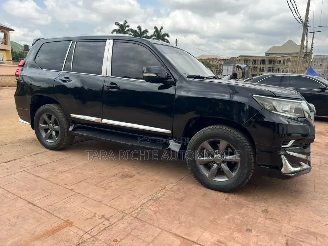 Toyota Land Cruiser Prado 2008 Black