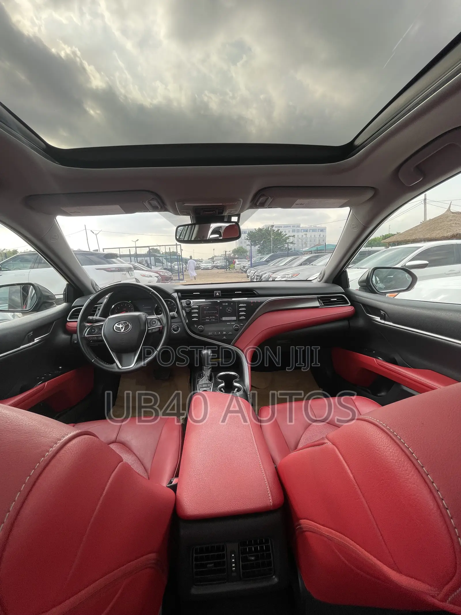Toyota Camry XSE V6 (3.5L V6 8A) 2019 Black