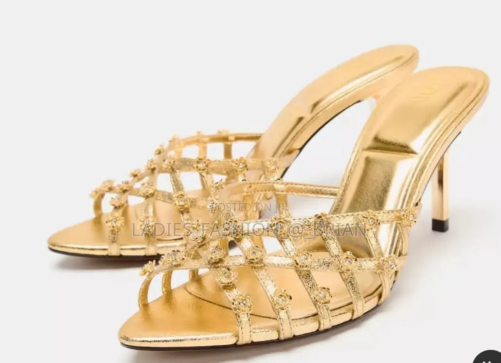 Gold Slippers Heel