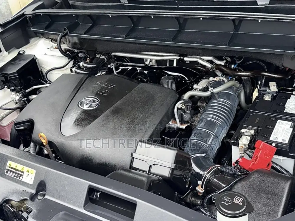 Toyota Highlander 2022 White