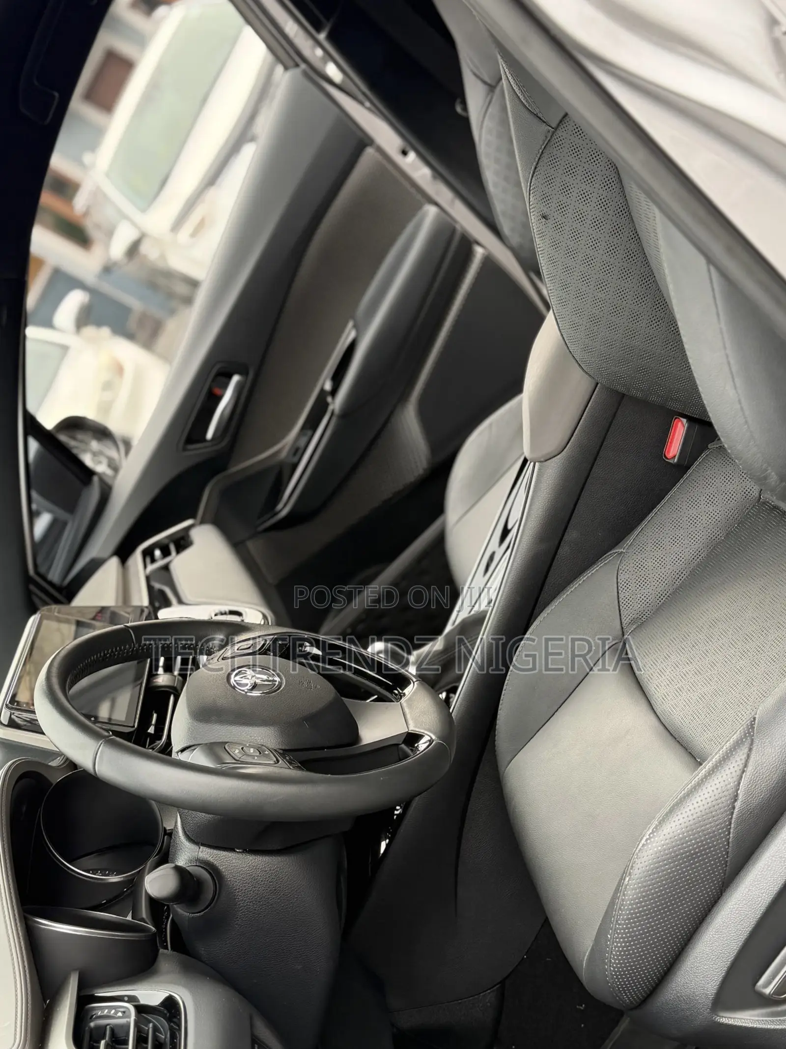 Toyota C-HR Nightshade 2021 Gray