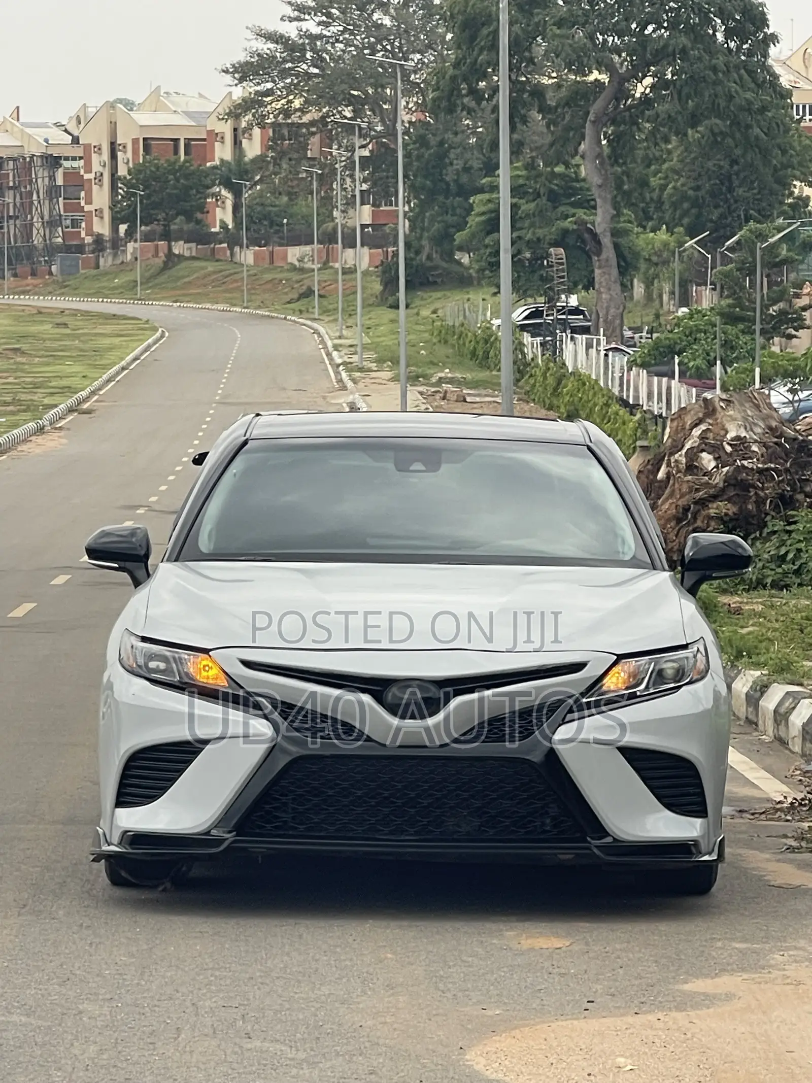 Toyota Camry TRD V6 2021 White