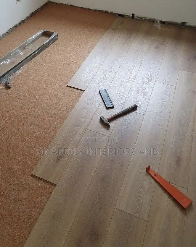 Laminate Wooden Flooring