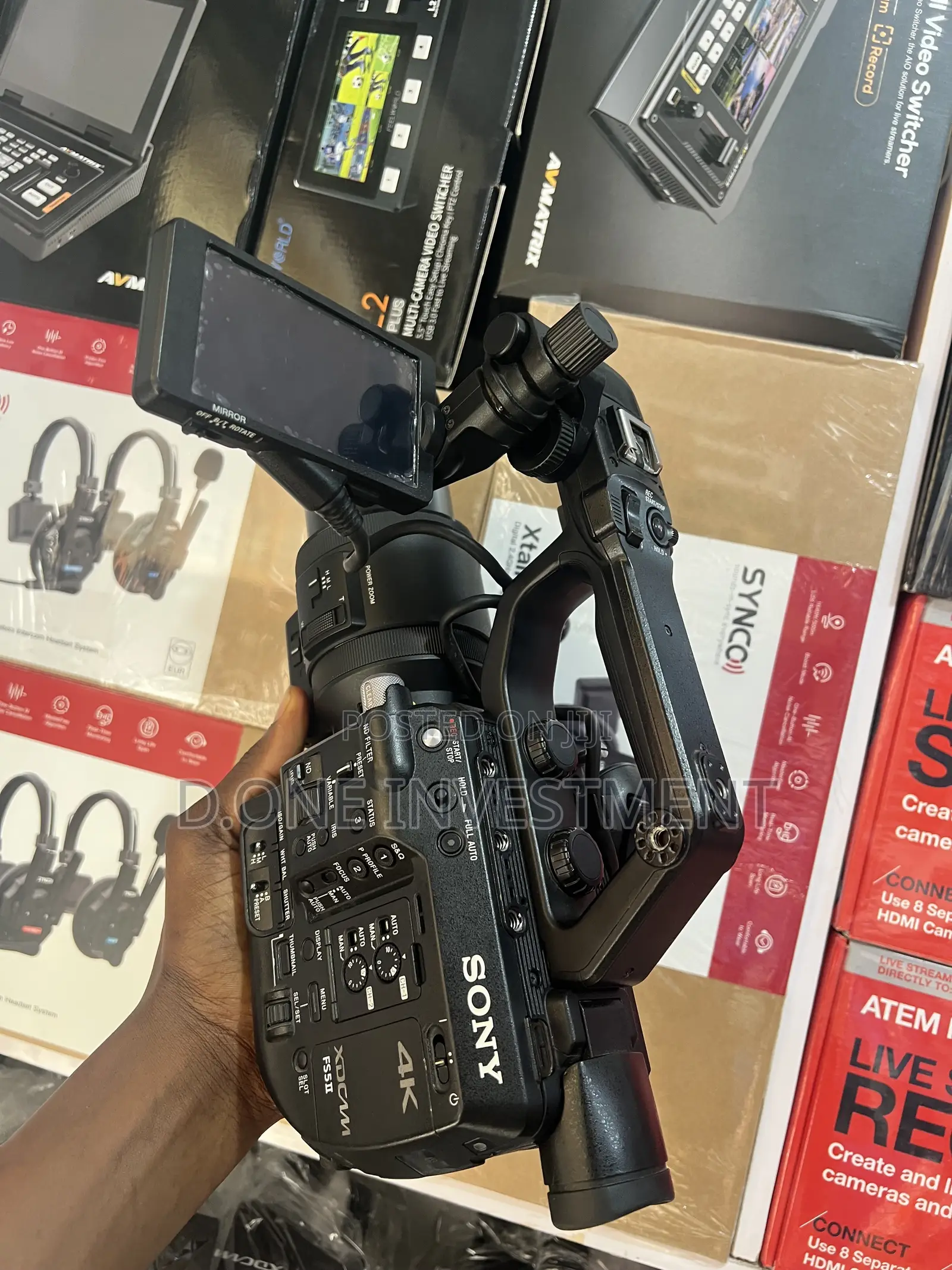 Sony Fs5 Mark Ii Xdcam Video Camera With Ef 18-200 Mm Lens