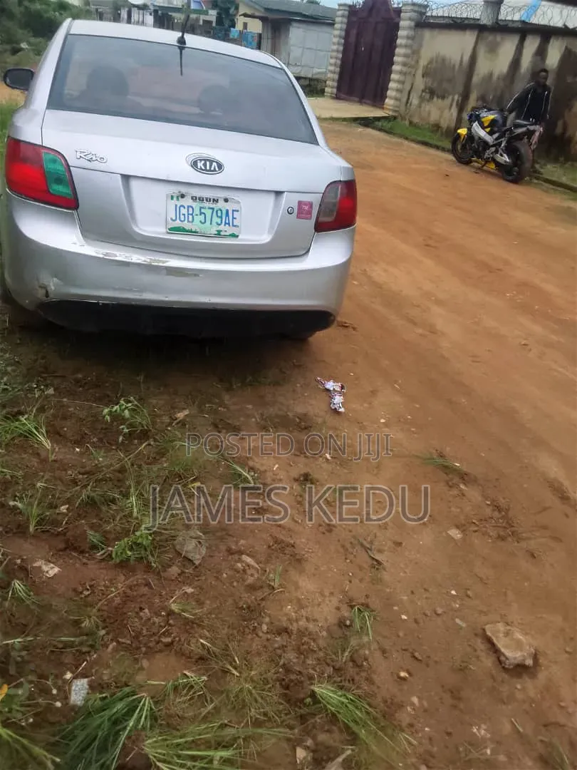 Kia Rio 2007 Gray