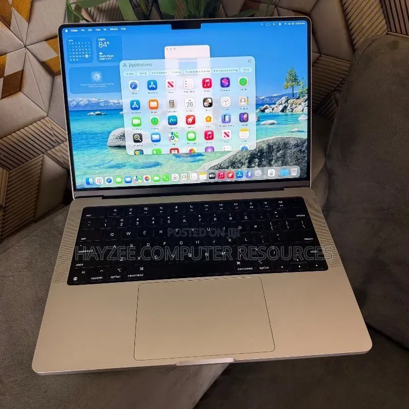 Laptop Apple MacBook Pro 2023 M3 Pro 18GB Apple M3 Pro SSD 1T