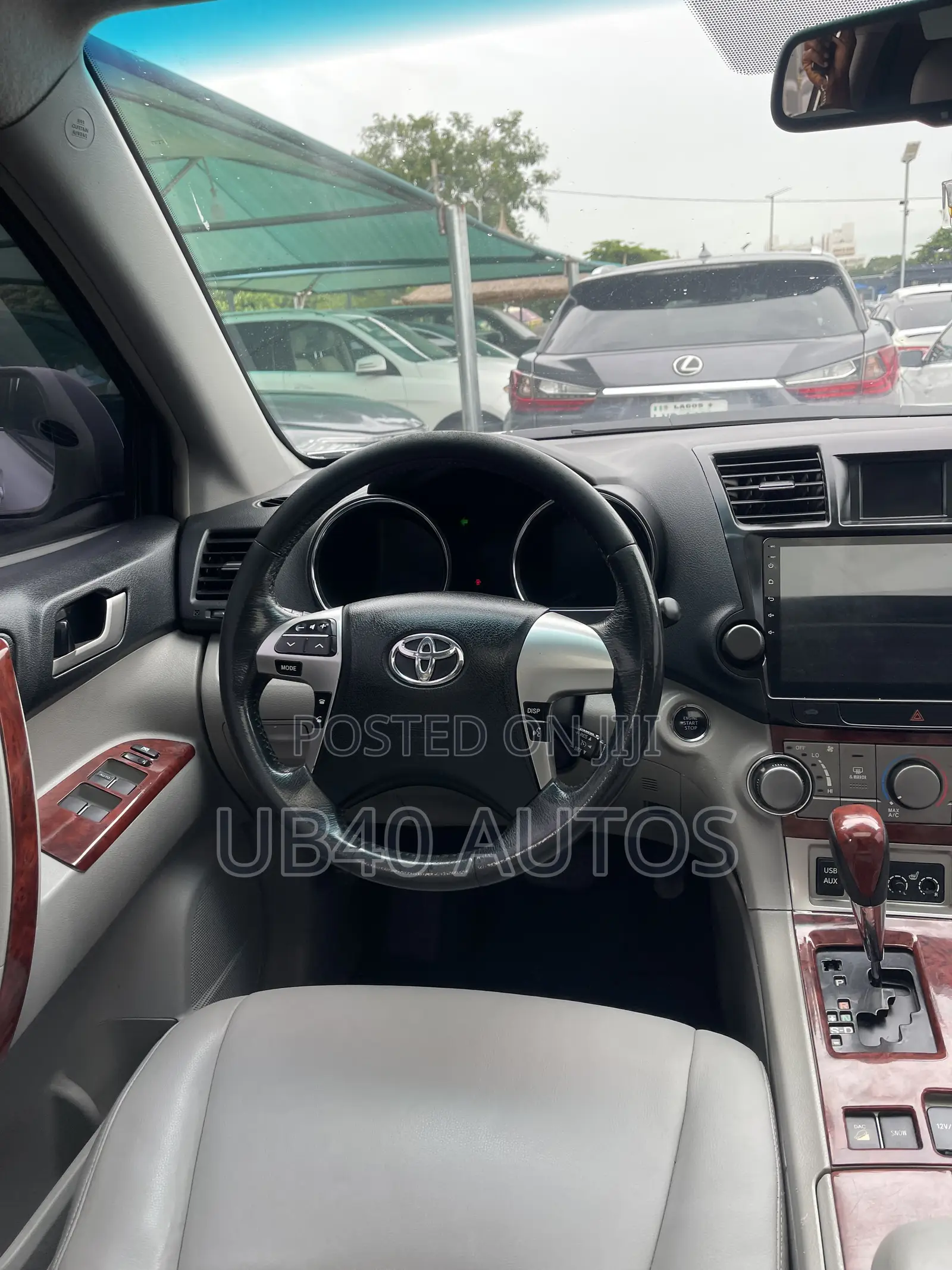 Toyota Highlander Limited 2012 White